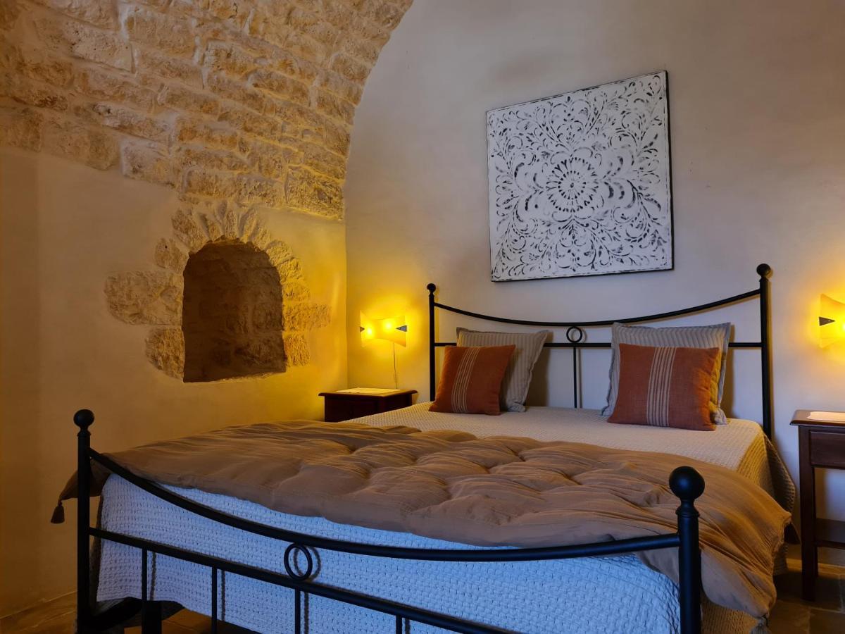 Masseria Montecchie Ceglie Messapica Exterior foto