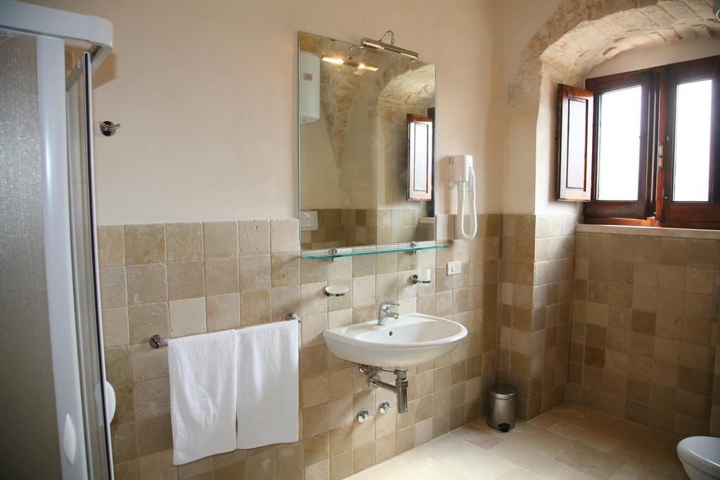 Masseria Montecchie Ceglie Messapica Exterior foto